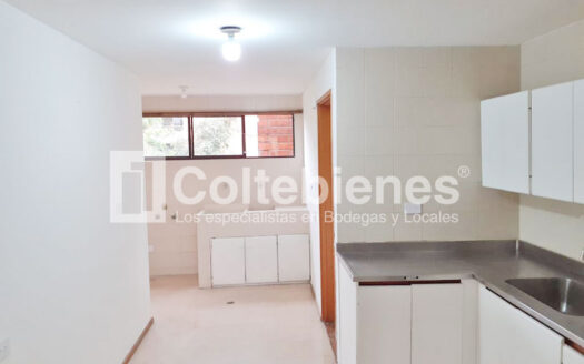 Apartamento Dúplex para oficina en La Aguacatala-Medellín