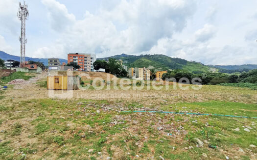 Lote en venta vía Machado Copacabana-Antioquia