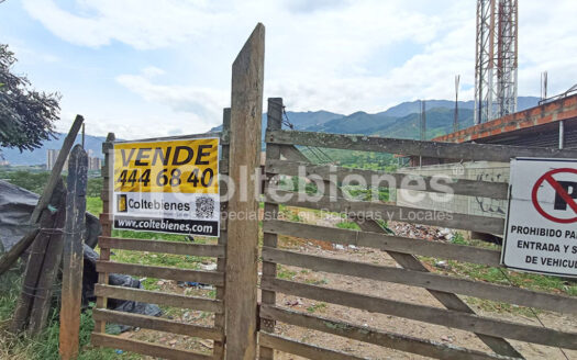 Lote en venta vía Machado Copacabana-Antioquia