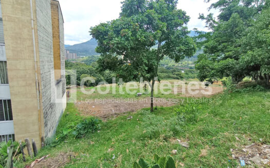 Venta de lote en vía Machado Copacabana-Antioquia