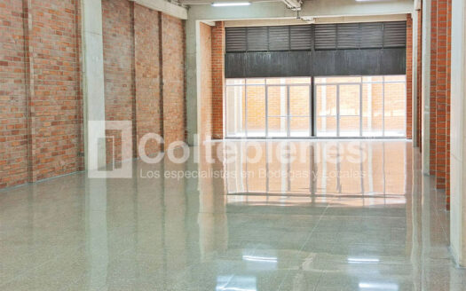 Arriendo de local en Centro Empresarial de Medellín