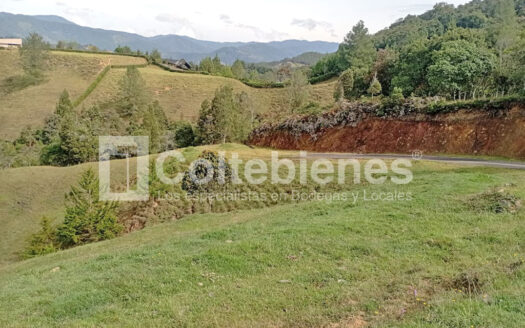 Venta de lote en condominio de El Retiro-Antioquia