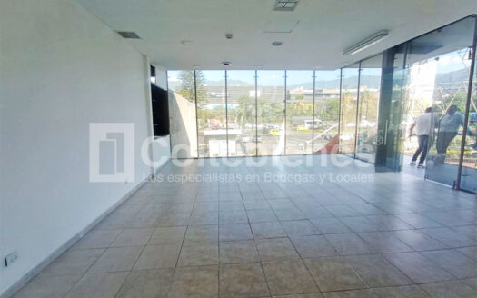 Arriendo de local en Itagüí-Capricentro