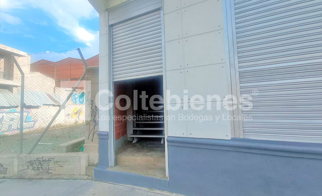 BODEGA-495-41057_9