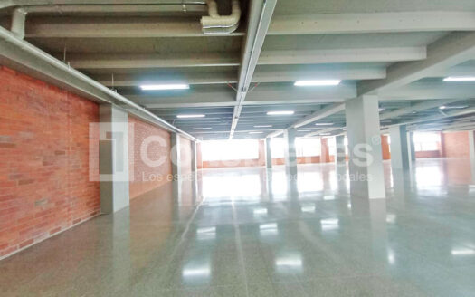 Arriendo de local en Medellín-sector Guayabal