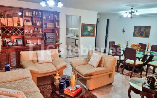 Venta de apartamento en La Aguacatala-Medellín