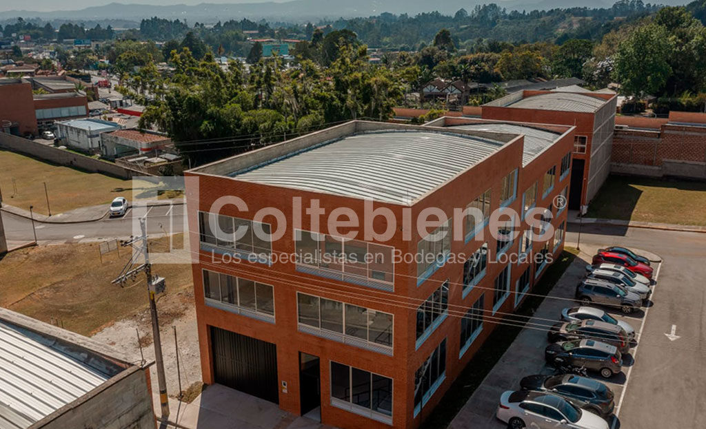 BODEGA-495-41184,41185_15