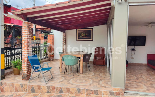 Venta de casa en La Palmera-San Jerónimo