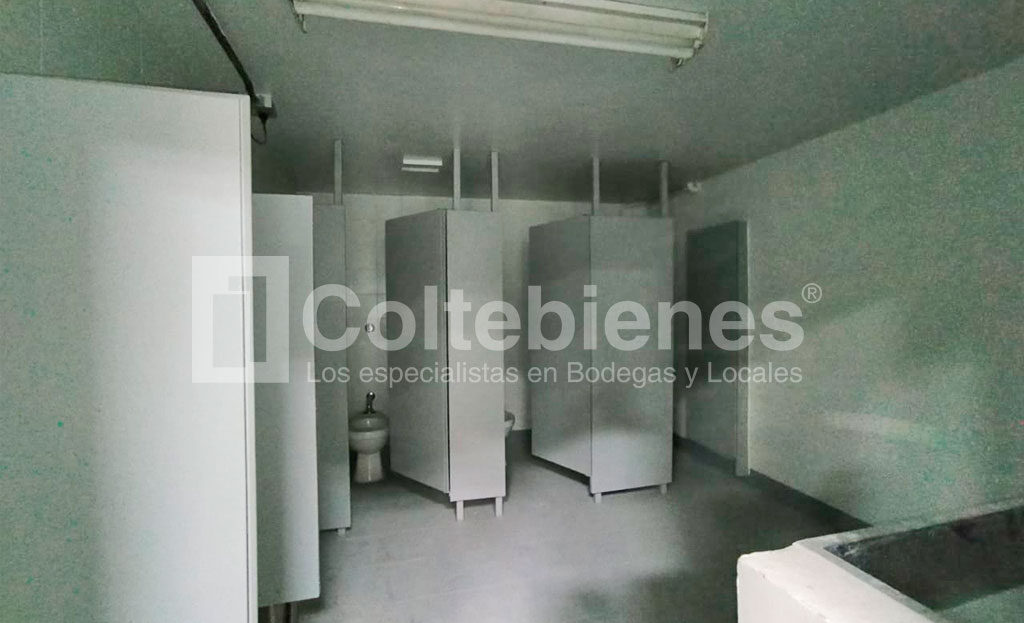 BODEGA-495-41334_11