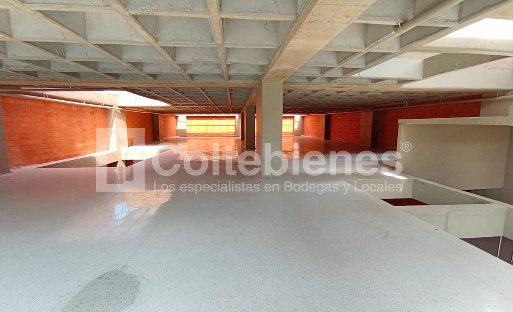 BODEGA-495-41340_19