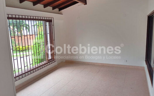 Casa comercial en arriendo en El Poblado-Medellín