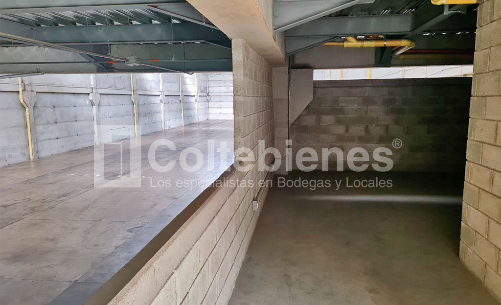 BODEGA-495-41367-68_11.