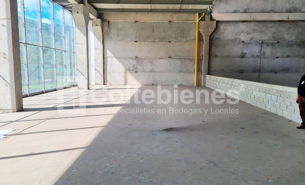 BODEGA-495-41367-68_16.