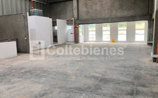 Bodega en arriendo en Santa Bárbara-Caldas