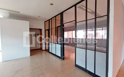 Arriendo de oficina en Guayabal-Medellín