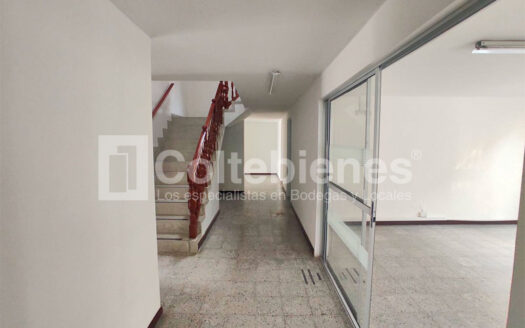 Casa comercial en arriendo en El Poblado-Medellín