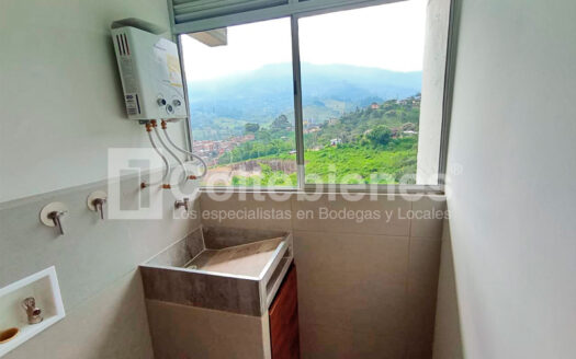 Apartamento en arriendo en El Salado-Envigado