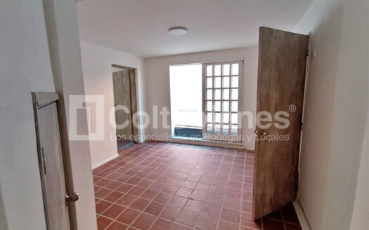 Casa comercial en arriendo en Patio Bonito-Medellín