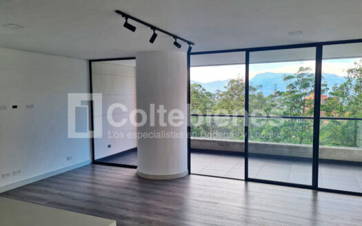 Apartamento en arriendo en El Poblado-Medellín