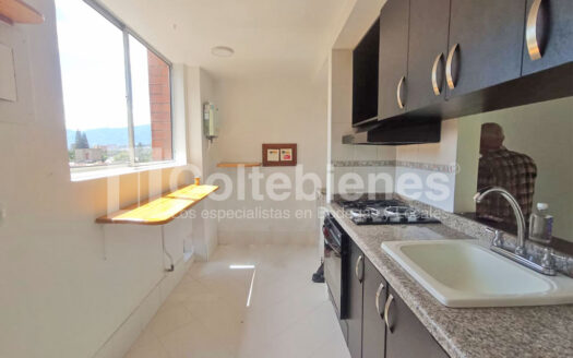 Apartamento en arriendo en El Poblado-Medellín