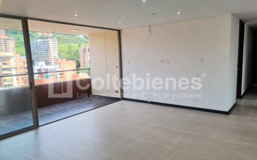 Apartamento en arriendo en El Poblado-Medellín