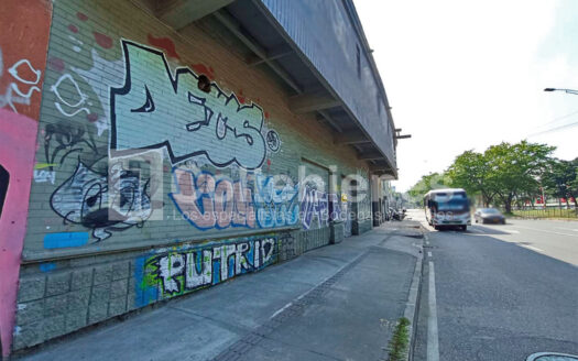 Bodega en arriendo en Perpetuo Socorro-Medellín