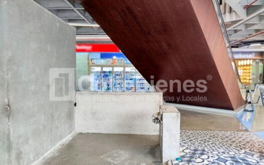 Local tipo burbuja en arriendo/venta en Envigado-Antioquia