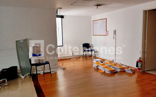 Oficina en arriendo en El Poblado-Medellín