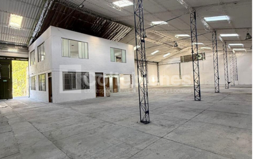 Bodega en arriendo en Sierra Morena-La Estrella