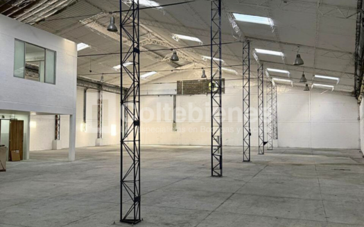 Bodega en arriendo en Sierra Morena-La Estrella