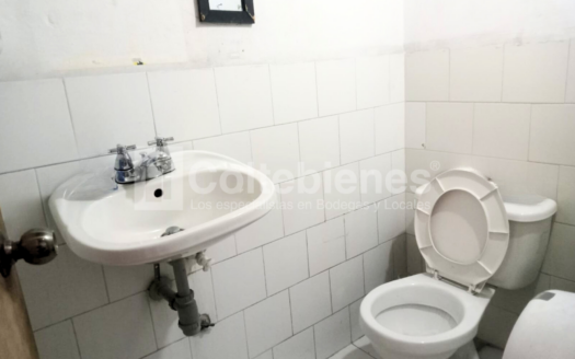 Local en arriendo/venta en Prado-Bello