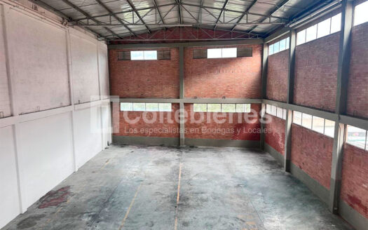 Bodega de 662 m² en arriendo en Girardota-Antioquia