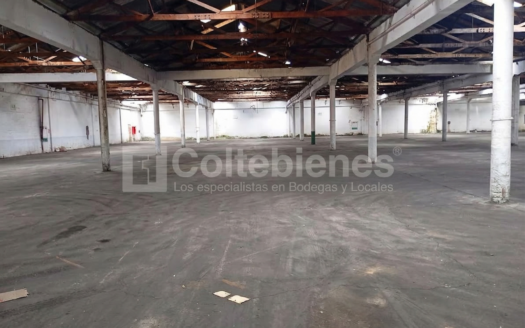 Funcional bodega en arriendo en Itagüí-Antioquia