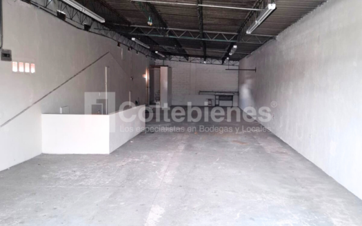 Bodega esquinera en arriendo en Perpetuo Socorro-Medellín