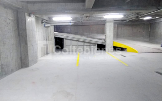 Edificio moderno en arriendo en El Carmelo-Itagüí