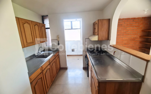 Apartamento en arriendo en Conquistadores-Medellín