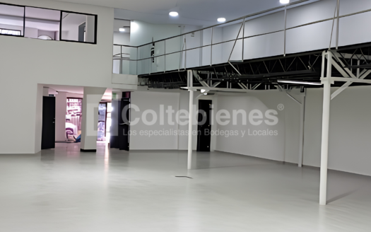 Bodega en arriendo en La Aguacatala-Medellín