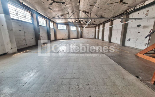 Bodega de 330 m² en arriendo en Barrio Colombia-Medellín