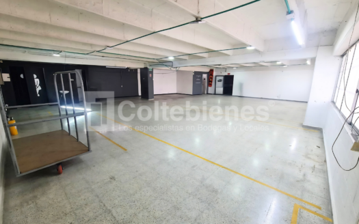 Arriendo de bodega en el Centro de la Moda-Itagüí